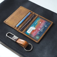 Load image into Gallery viewer, Daniel Bi-Fold Wallet + Keyfob Set